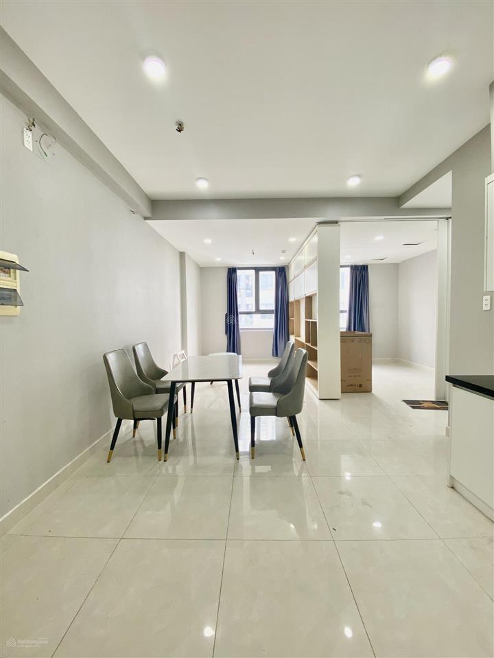 Bán sài gòn intela 78m2, 3pn góc, full nội thất mới, tầng trung, 3 tỷ bao thuế phí.  0903 042 ***