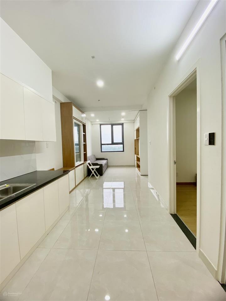 Cho thuê ở ngay căn 2pn sài gòn intela, trống 5.5tr/tháng, sẵn nội thất từ 6tr/tháng. 0903 042 ***