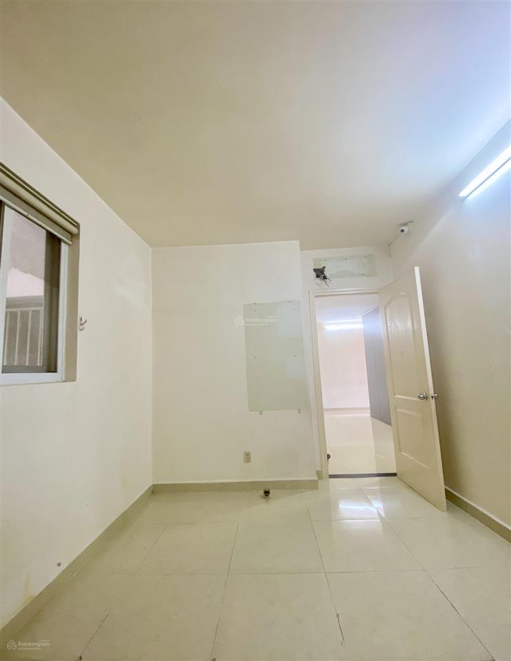 Bán căn hộ hạnh phúc, 100m2 3pn,2wc chỉ 3.35 tỷ (102%), tặng nội thất, tầng thấp.  0903 042 ***