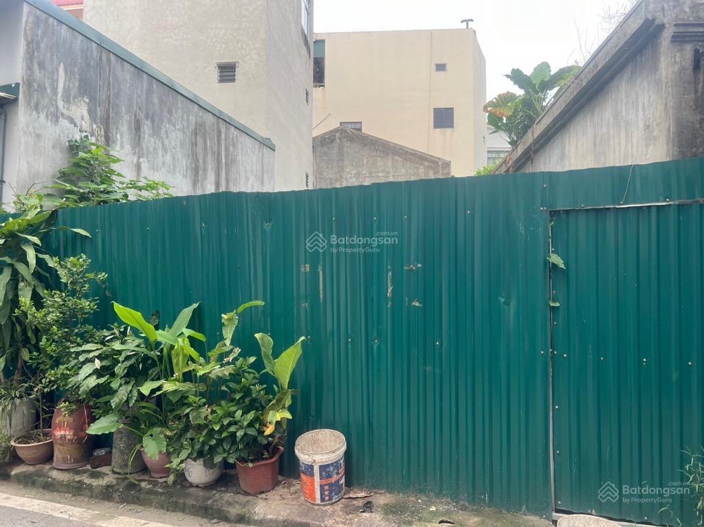 Bán đất tại vũ đức thận, view hồ, 290 triệu/m2, 60m2, view đẹp siêu hot, long biên, hn