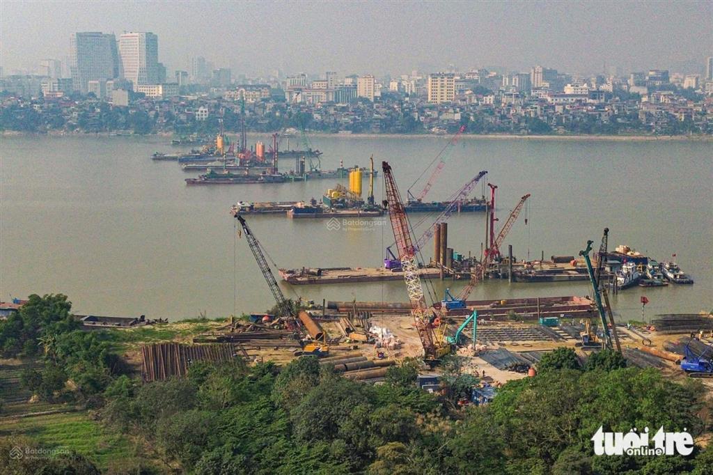 Đất hồng tiến, ngõ thông 7 chỗ,gần hồ sát phố.hướng đẹp đông nam.71m2 mặt tiền gần 5m giá đầu tư