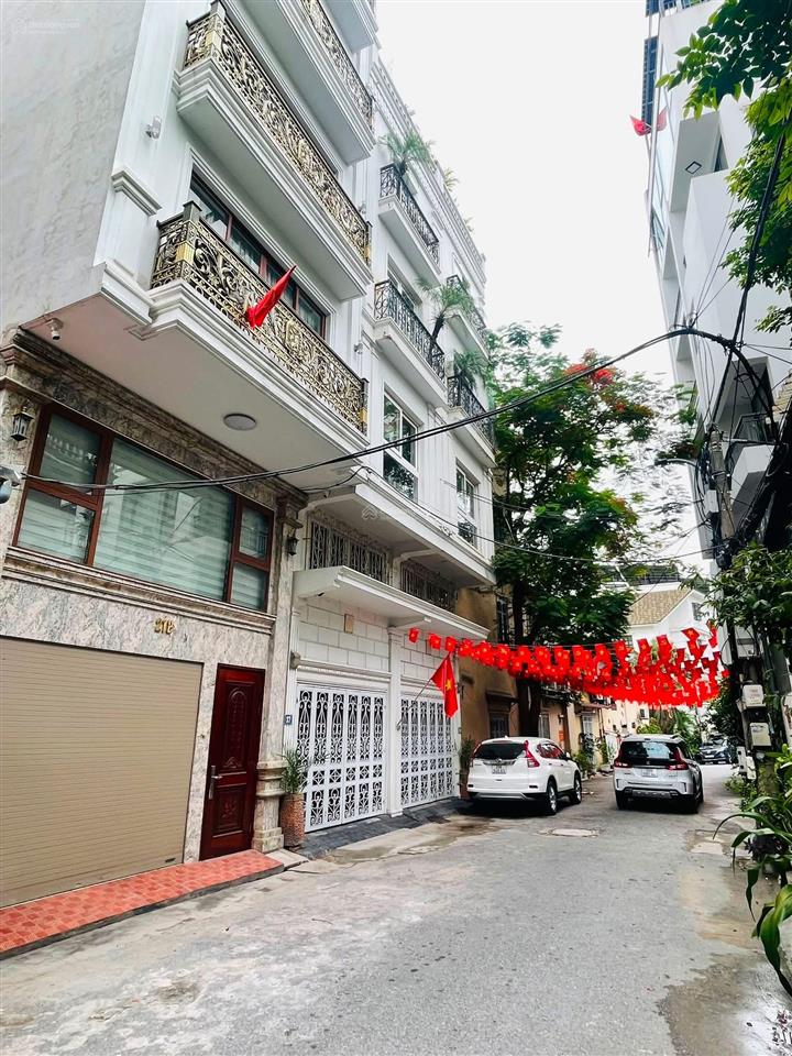 Đón cầu trần hưng đạo.bán đất tư đình,long biên.đường ô tô tránh,135m2 mặt tiền 8m full thổ.18 tỉ