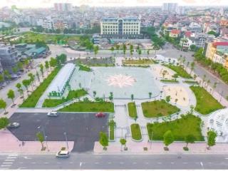 Bán nhà cấp 4.60m2 mặt tiền 4m5.ô tô 7 chỗ vào nhà.view thoáng.giá 15 tỉ