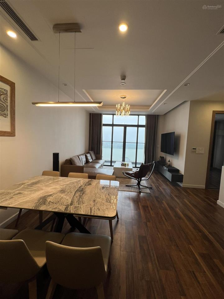 Bán căn hộ góc 3 phòng ngủ 125m2 view sông hồng đẹp nhất dự án dự án sun grand city ancora