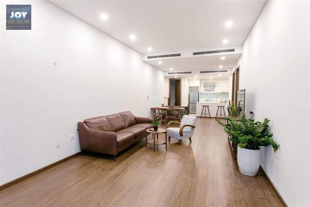 Bán căn hộ góc 3 phòng ngủ view sông hồng đẹp nổi bật dự án sun grand city ancora residence