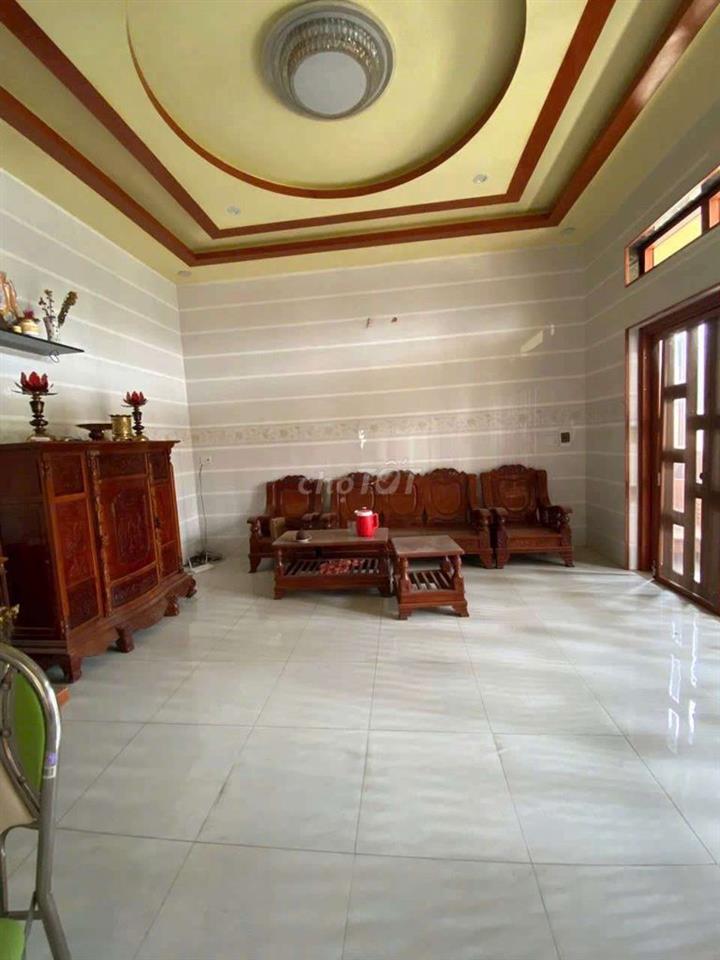 Nhà 179 m2 thổ cư phường Tân Triều