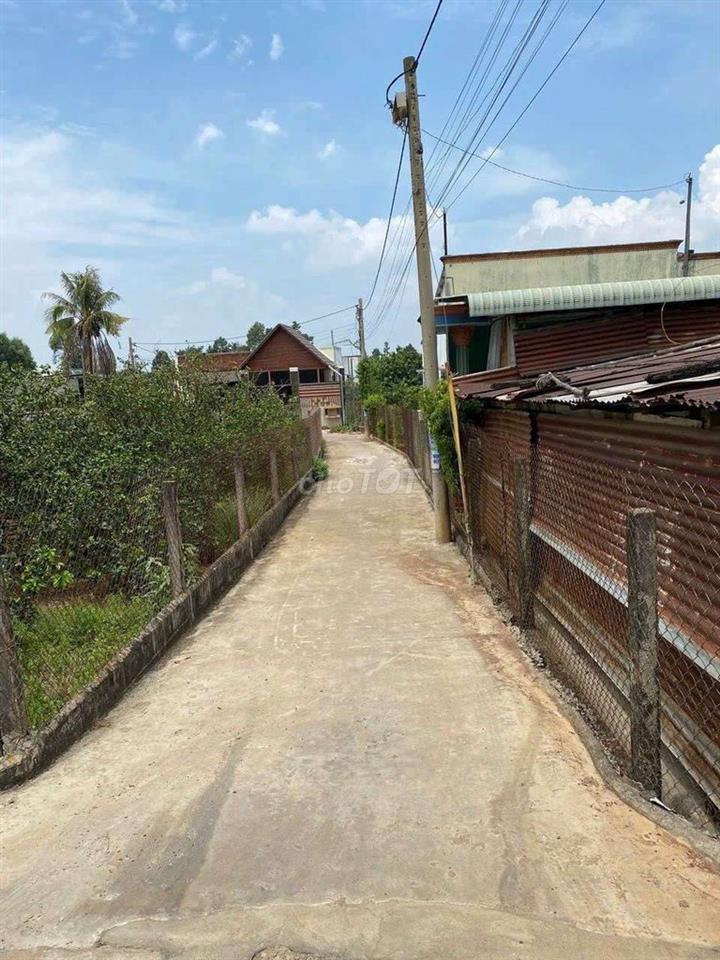 Nhà 179 m2 thổ cư phường Tân Triều