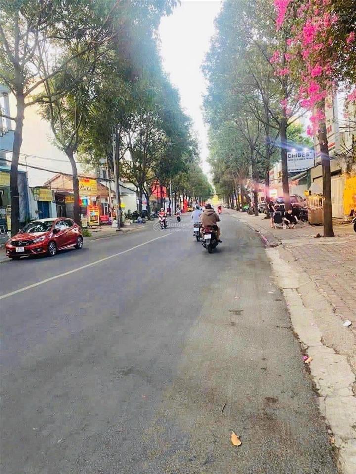Ngợp giảm 3tỷ còn 13tỷ (giá cũ 16tỷ), mtkd thích quảng đức ngang 6x30m, thổ cư full  là lợi thế