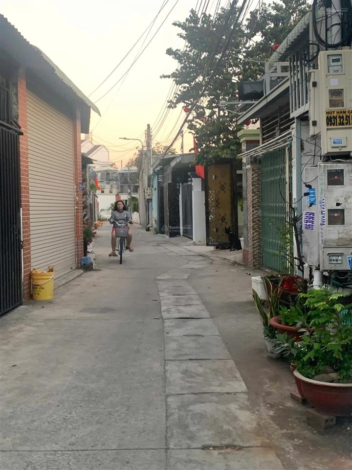 Đất phú lợi khu 6 cách nguyễn bình 200m. 4.6x18m, đường oto, vị trí hiếm đất bán