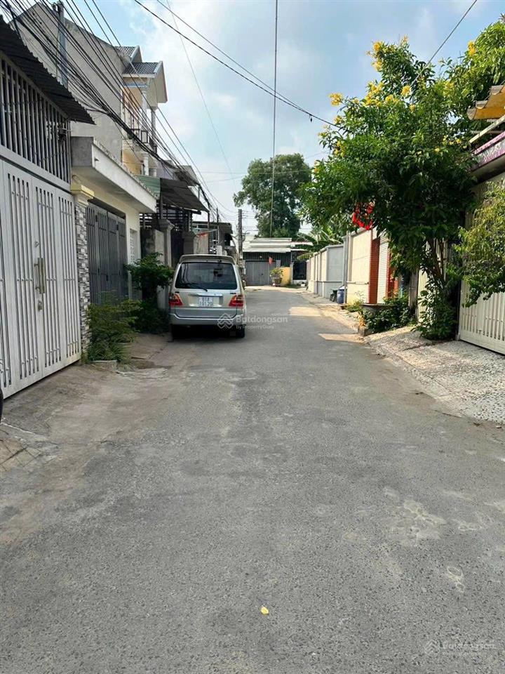 Bán dãy trọ rẻ phú hoà, 5x24m 124m tc 88m2, thu nhập đều 10tr/tháng, đường nhựa lớn thông. dân đông