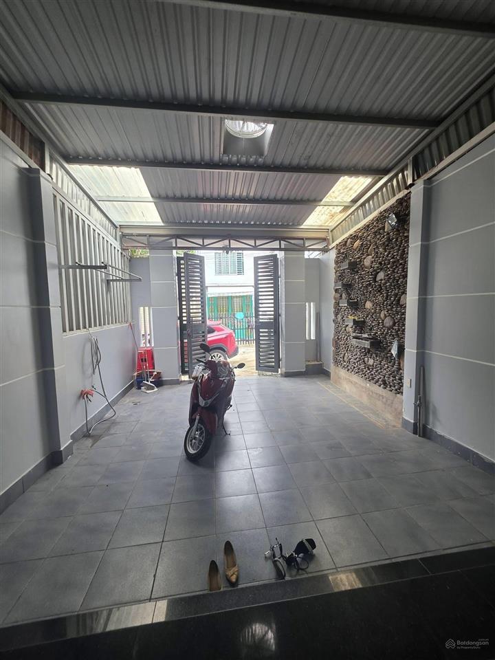 Bán nhà gần oto văn hiền, 5x22, 3pn, hơn 3 tỷ, đường oto thông. vị trí gần trung tâm đủ tiện ích