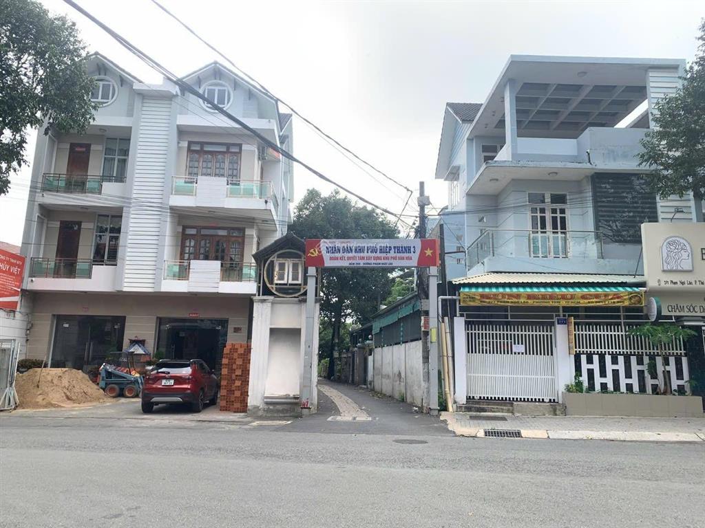 Gấp bán 561m2 đất hiệp thành gần trường hùng vương, dân cư hiện hữu, vị trí vàng. đất sạch sẽ