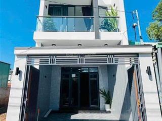 Bán nhà mới phú hòa, đường nhựa 5m thông. kdc hiện hữu yên ổn, gần trường, chợ. sẵn nội thất đẹp