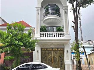 Bán nhà hoàn công kdc chánh nghĩa, nội thất gỗ đỏ, 5x20, 11tỷ, vị trí đẹp, công năng đủ gđ 3 thế hệ