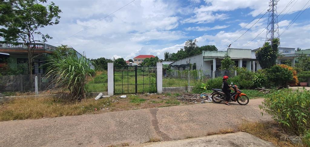 Giảm giá bán nhanh 1015m2 (200m2 tc) trung tâm chợ suối ngô, tân châu, tây ninh. 2,5 tỷ bớt lộc