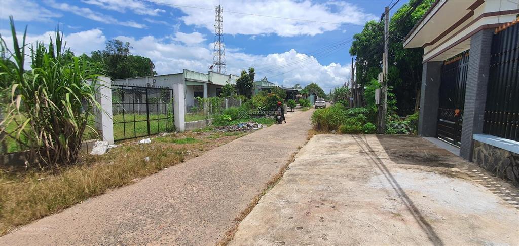 Giảm giá bán nhanh 1015m2 (200m2 tc) trung tâm chợ suối ngô, tân châu, tây ninh. 2,5 tỷ bớt lộc