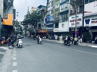 Bán nhà tọa lạc mặt phố thái thịnh, kinh doanh sầm uất, 120m^2