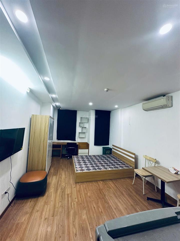 Chính chủ cho thuê tầng 4 nhà số 30 trần quang diệu tòa nhà 7.5 tầng có thang máy mb25m giá 5 tr.