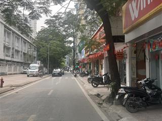Bán nhà kbt 3,5 tầng mặt phố thuỵ khuê mb 375m2