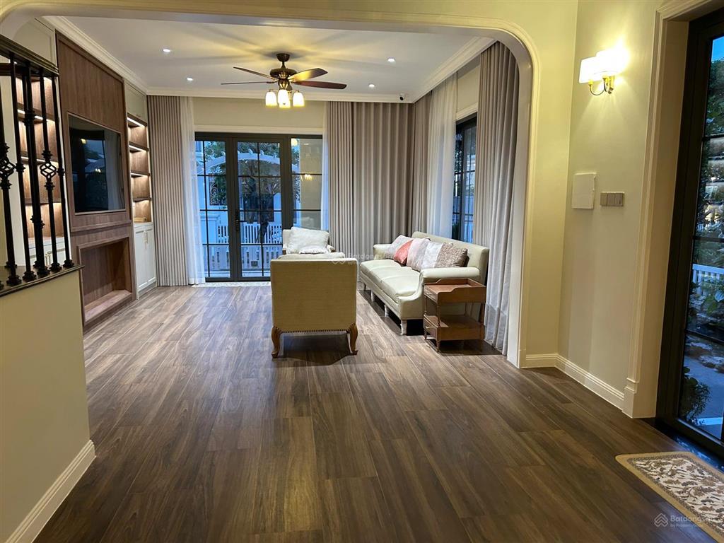 Biệt thự senturia sân vườn chính chủ