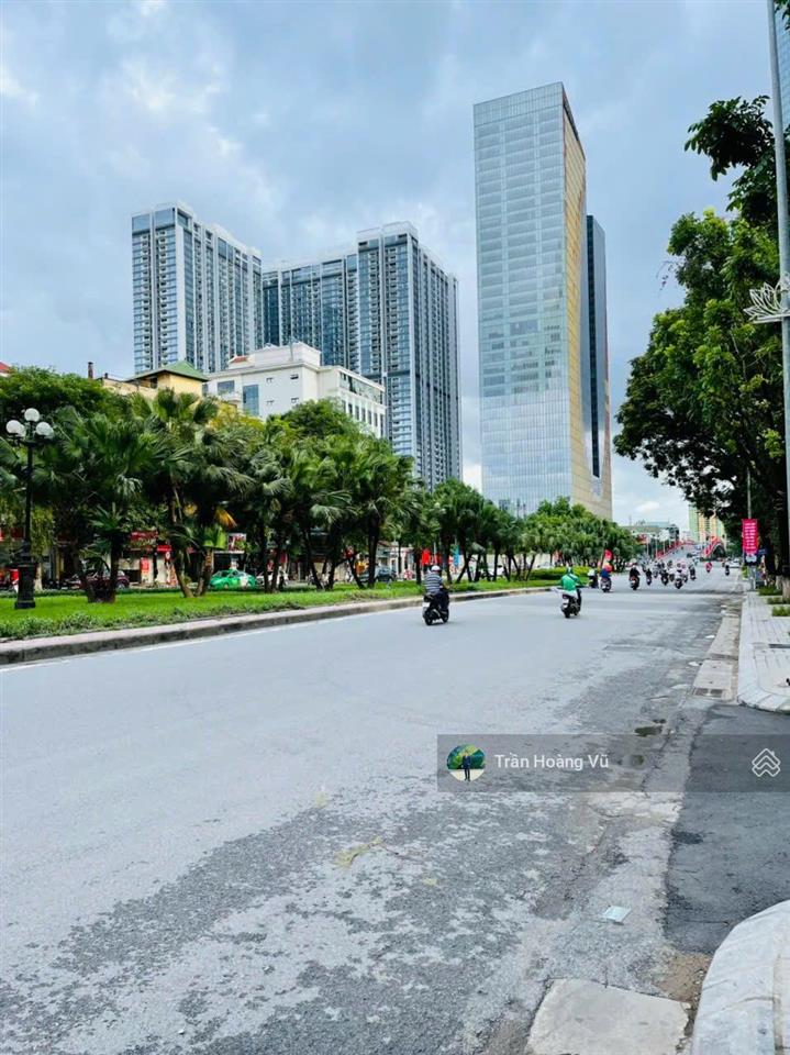 Tòa mặt phố lô góc 7 tầng ba đình, dt 120m2, mt 9m, giá 5x tỷ