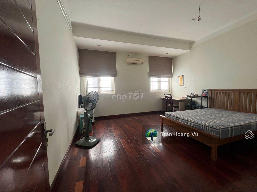 Phân lô vỉa hè 55m2 x 5 tầng phố duy tân, ô tô tránh nhau, 2 mặt thoáng, giá 2x tỷ