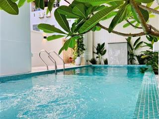 Cho thuê villa 7pn/7wc 200m ngay vincom