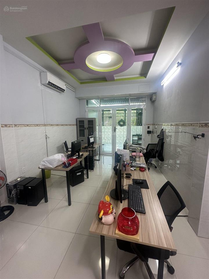 Nhà mặt tiền 60m2, 1 trệt 2 lầu, p. phú lâm. bán giảm 400 triệu, còn 9,3 tỷ.