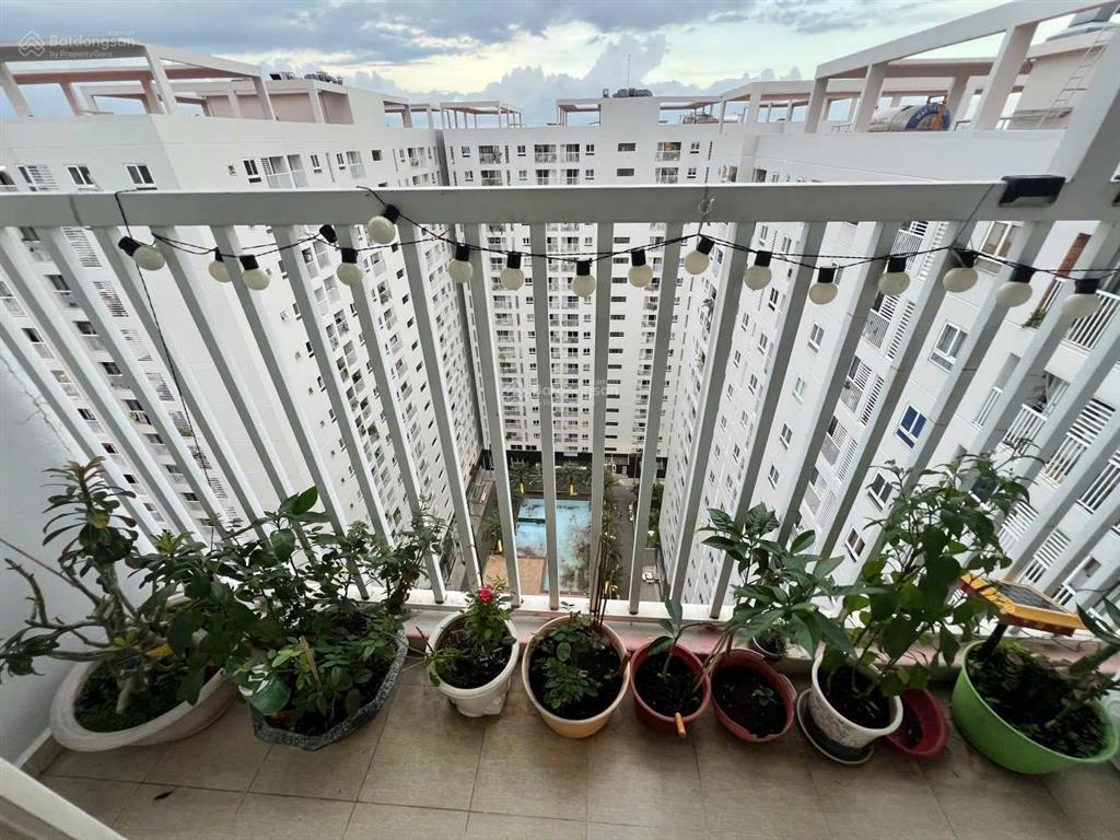 Bán căn 2pn 71m2 cc tara residence q8  đã có sổ hồng