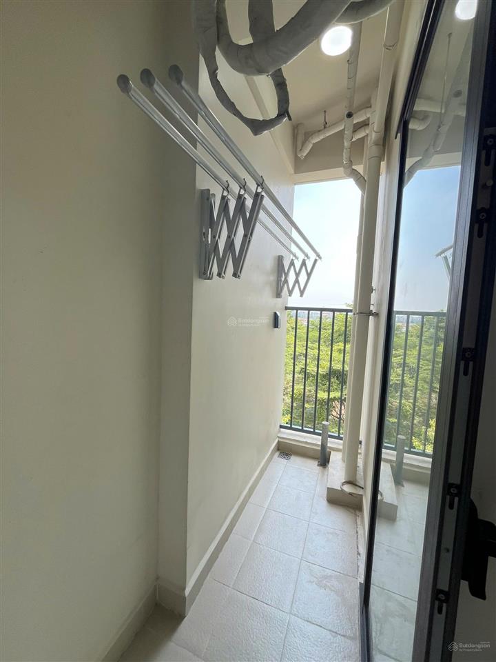 Bán căn hộ 2pn view đông nam green river  70m2