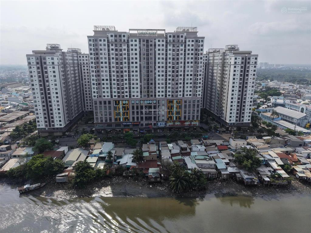 Bán căn 2pn 65m2 green river q8  nhận nhà ở ngay