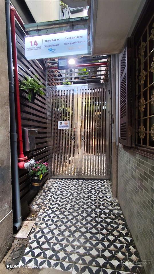 Chính chủ trống 1 phòng studio mới, p402 đủ nội thất cho thuê ngay tại thái hà, đống đa