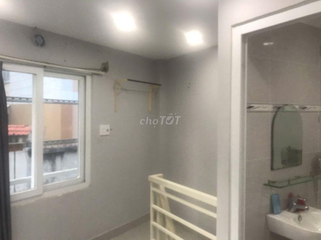 Bán nhà hai mặt hẻm Đc đường Lê Quý Đôn và đường Huỳnh Văn Bánh