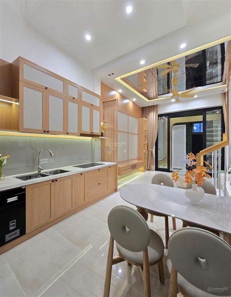 Bán nhà điện biên phủ q.bình thạnh, giá 3tỷ860, 47m2, sổ chính chủ, dòng tiền cho thuê 22tr/tháng