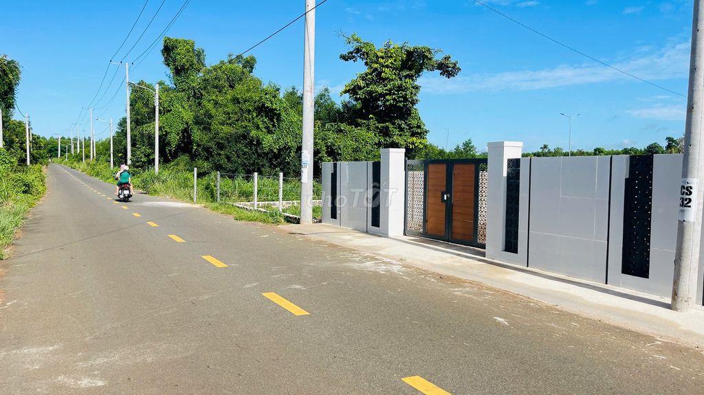 BÁN ĐẤT THỊ TRẤN ĐẤT ĐỎ BÀ RỊA VŨNG TÀU HỒ CHÍ MINH