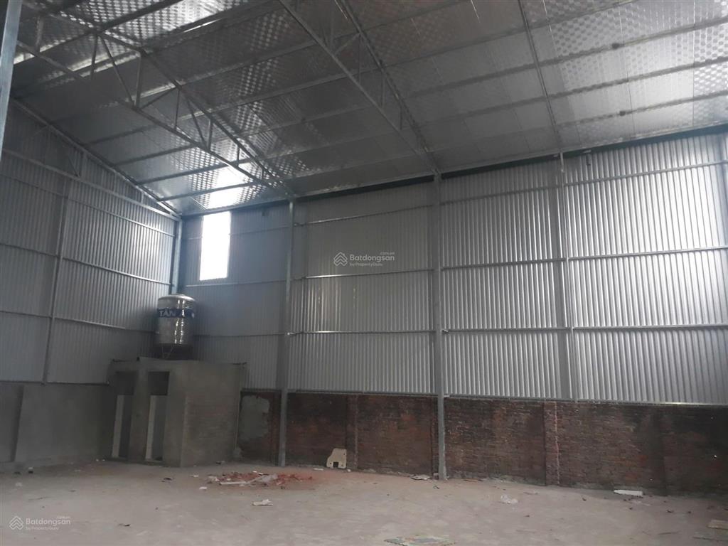 Cho thuê kho xưởng ngõ 464 âu cơ tây hồ 200m2, 22 triệu/th