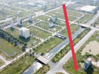 Gia đình cần bán căn liền kề, dt 100m2 đường 17m, gần trục đường 50m ở thanh hà,  0966 392 ***