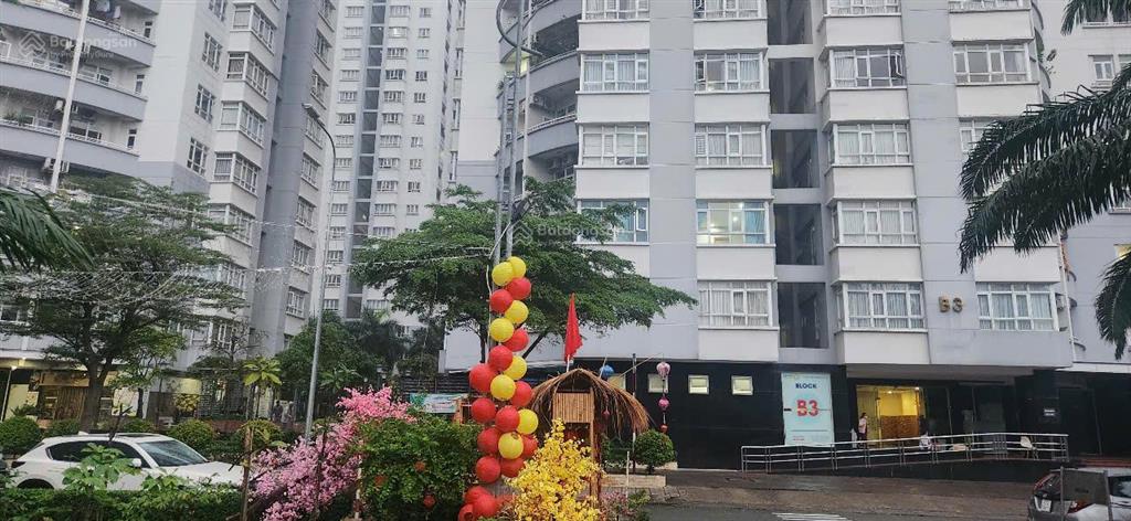 Bán gấp căn hộ him lam chợ lớn, p. bình phú, dt 99m2, giá 5.55 tỷ, tầng 1, có 2 sân vườn, balcon