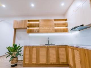 Chính chủ bán chung cư 3p ngủ + 2wc tại xuân la  hồ tây  có sổ  full đồ