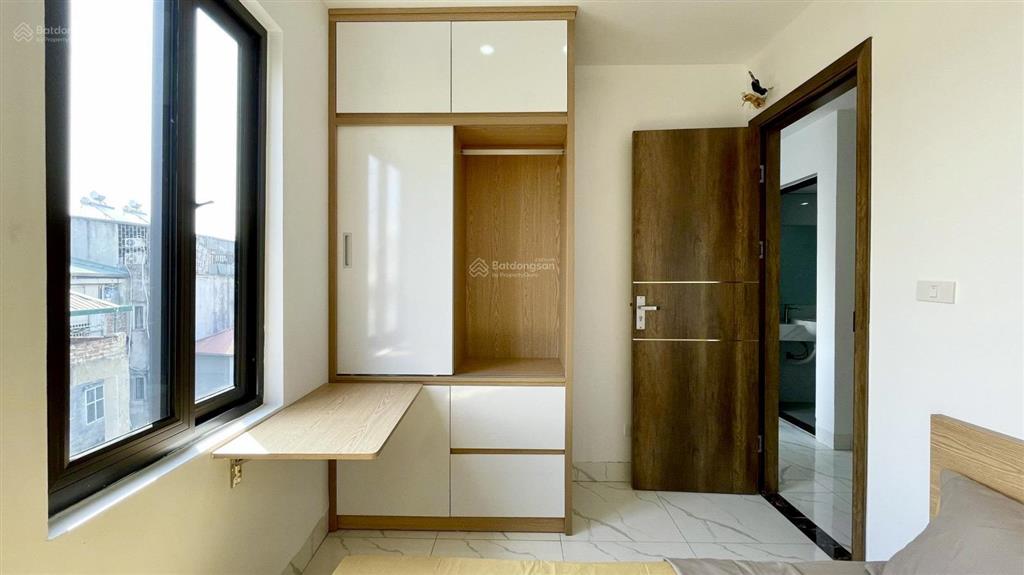 Bán lỗ, có sổ hồng, chính chủ bán căn hộ tại xuân đỉnh, gần cv hoà bình, thoáng , full đồ 52m2