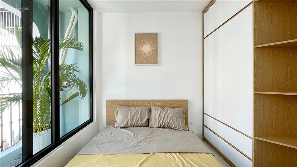 Bán lỗ, có sổ hồng, chính chủ bán căn hộ tại xuân đỉnh, gần cv hoà bình, thoáng , full đồ 52m2