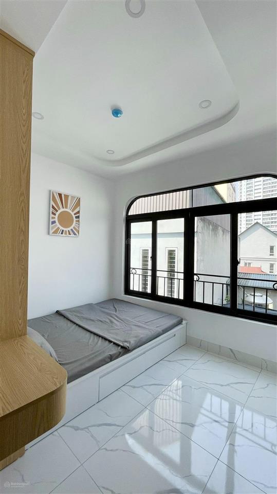 Bán lỗ, có sổ hồng, chính chủ bán căn hộ tại xuân đỉnh, gần cv hoà bình, thoáng , full đồ 52m2