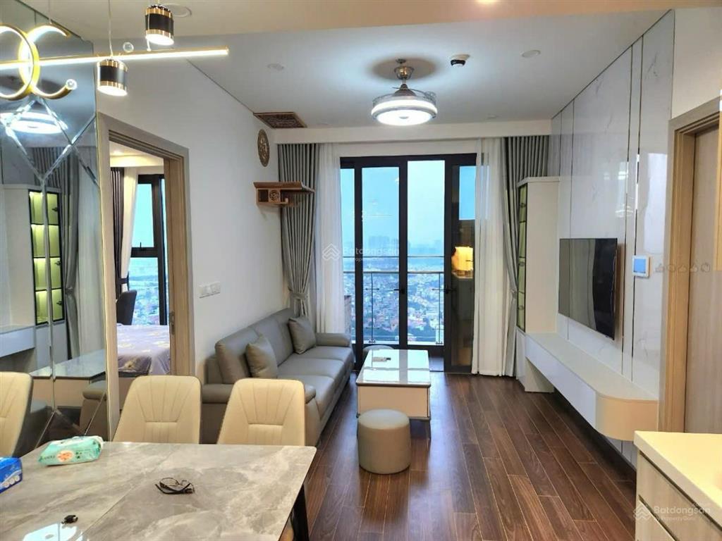 Chính chủ bán chung cư d2 xuân đỉnh  công viên hòa bình  full đồ 58m2  thoáng  sạch  đẹp