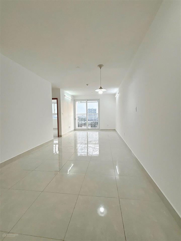 Tara residence căn 81m2 2 phòng ngủ sổ hồng sẵn ngộp 200 triệu