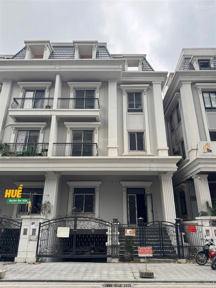 Chính chủ bán lô biệt thự sunshine riverside  mặt đường 30m dt 150m2  xây 4 tầng + 1 hầm