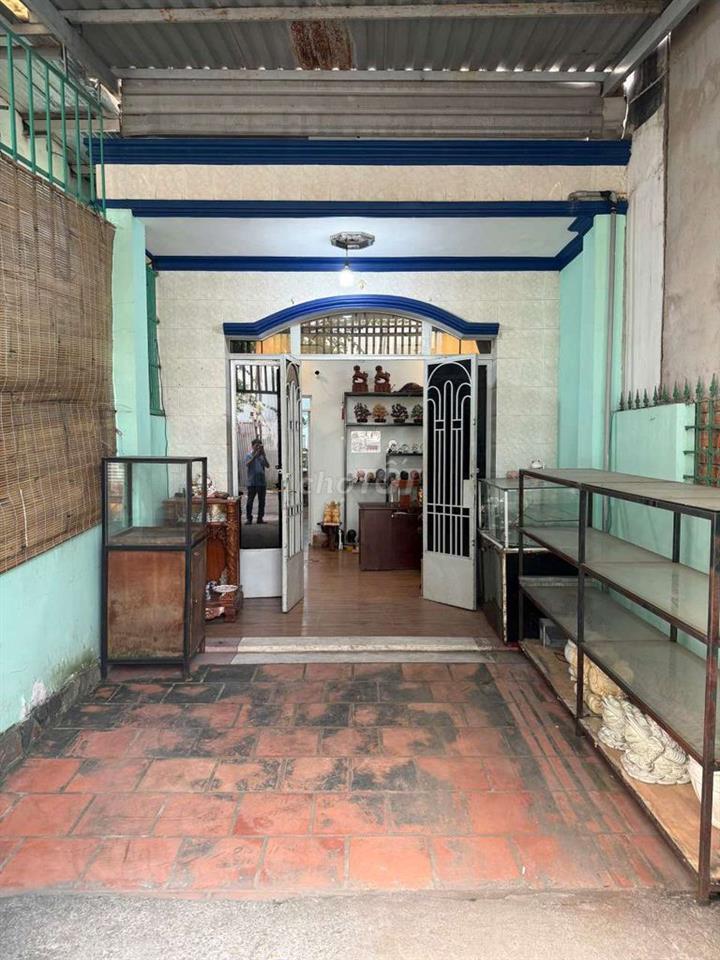 Bán gấp nhà gần chợ Thủ Đức, Đặng Văn Bi, 52,4 m² giá chỉ 5,5 tỷ