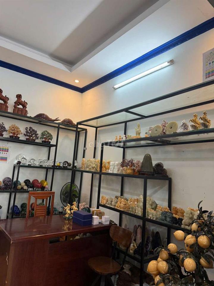 Bán gấp nhà gần chợ Thủ Đức, Đặng Văn Bi, 52,4 m² giá chỉ 5,5 tỷ