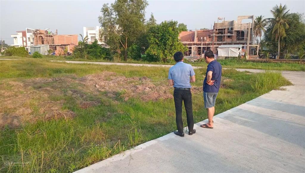 Đất thổ cư xây kho xưởng giáp bình chánh