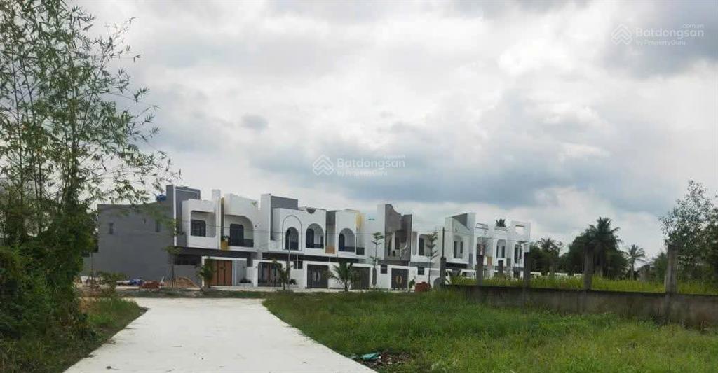 Đất thổ cư xây kho xưởng giáp bình chánh