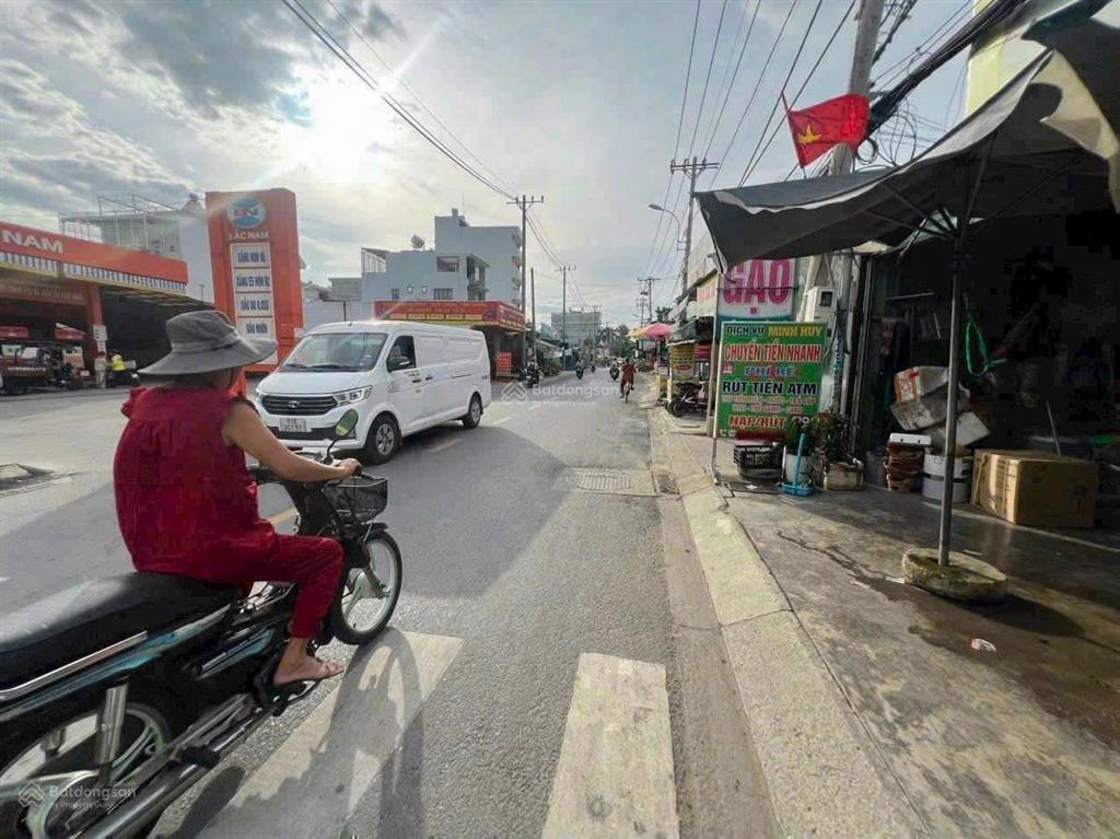 Bán gấp nhà cấp 4 mặt tiền đường vườn lài giá 35 tỷ diện tích 9 x 38m